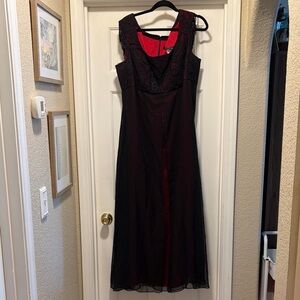 Vintage 90s Titanic-Inspired Faviana Black and Red Beaded Prom/Dance Gown